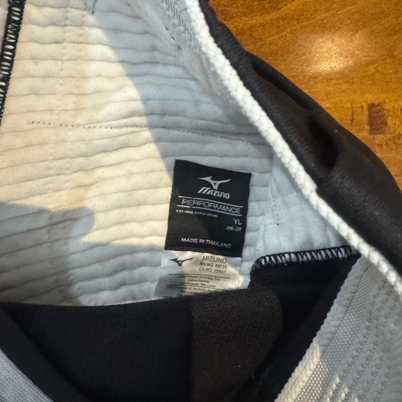 Youth Large Mizuno baseball knickers - Picture 4 of 6